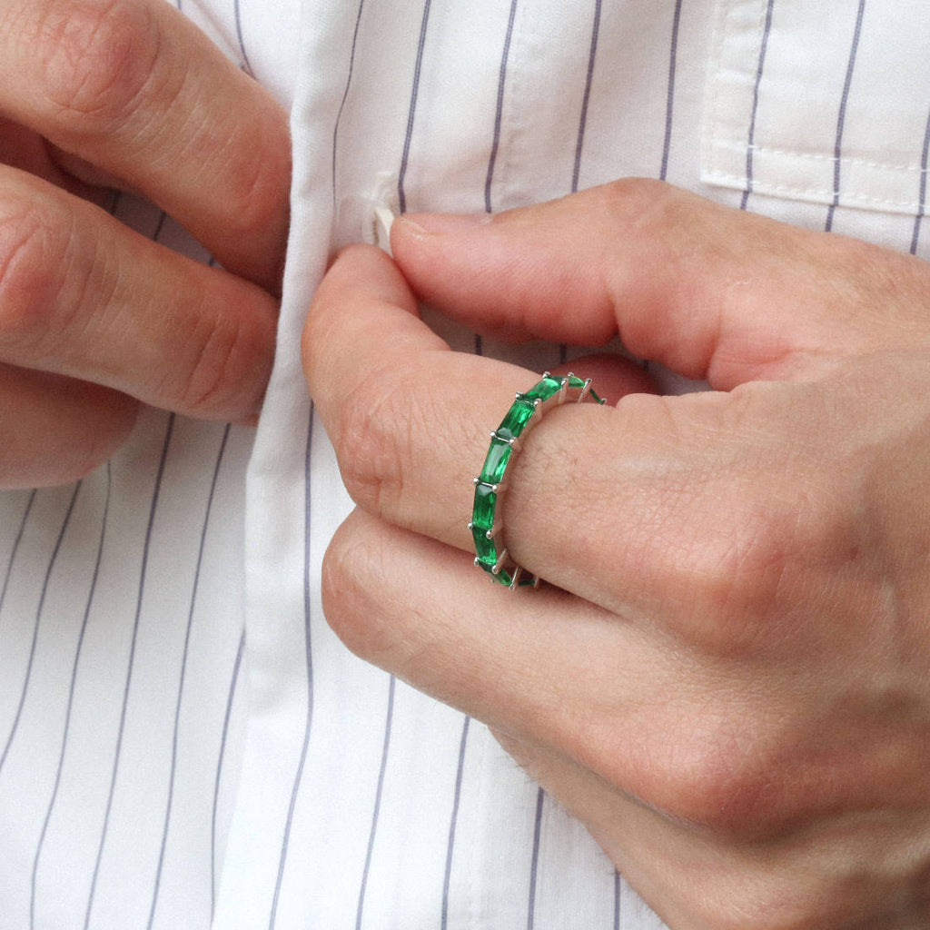 Rush silver ring with green emerald stones trendy popular men women chic classy gemstone ring 