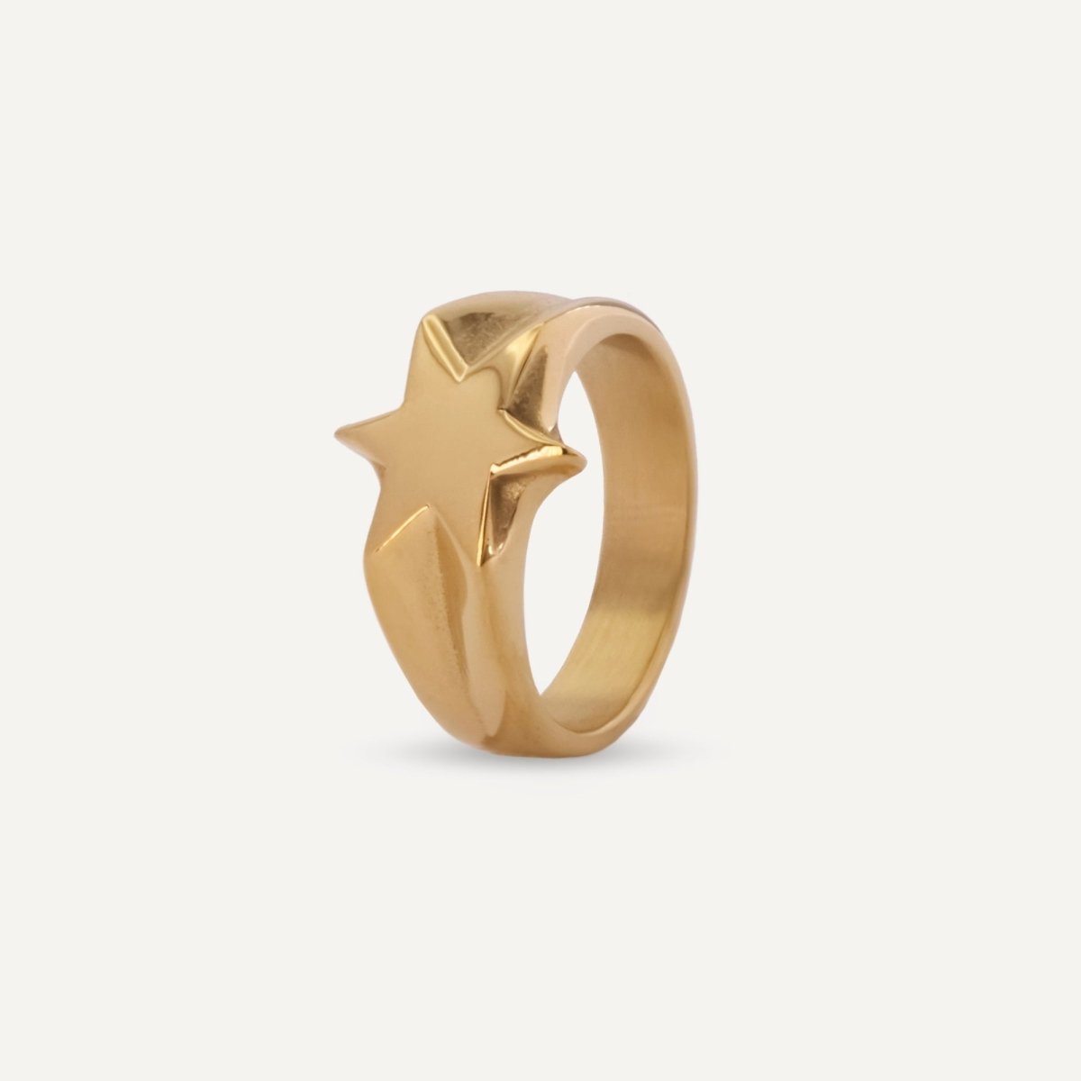 Rush gold ring with a star design men women trendy popular sleek ring 