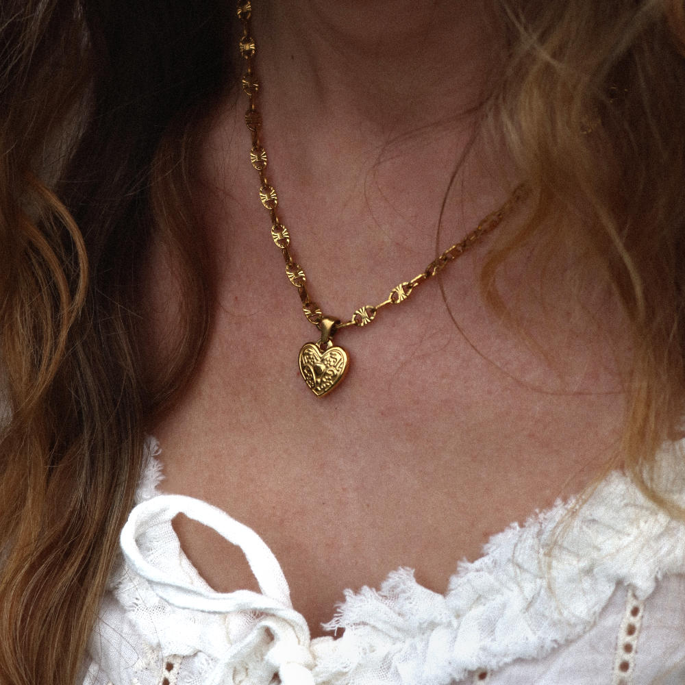 Rush heart pendant gold necklace men women bold rich heavy popular trendy necklace