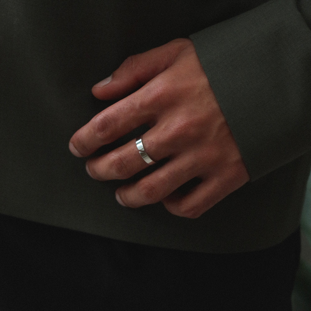 Unisex silver open band ring from Rush with a minimalist cut-out detail and polished finish, designed for versatile everyday wear popular trendy sleek ring