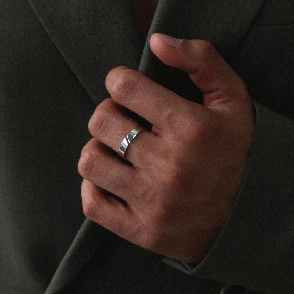 Unisex silver open band ring from Rush with a minimalist cut-out detail and polished finish, designed for versatile everyday wear popular trendy sleek ring