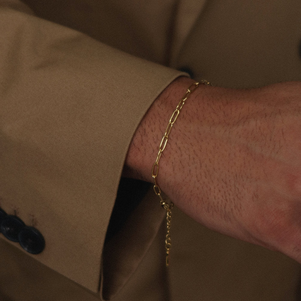 Rush paper clip chain gold men women popular trendy sleek bracelet Unisex silver elongated link bracelet from Rush featuring a sleek paperclip chain design, perfect for layering or solo statement styling.