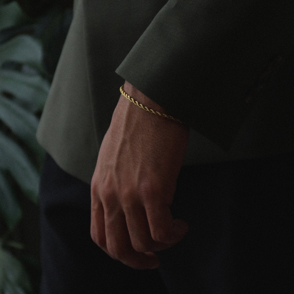 men women Rush Rope chain 2mm gold trendy popular bracelet Unisex  rope chain bracelet from Rush with a twisted link design, polished finish, and minimalist style for everyday wear.