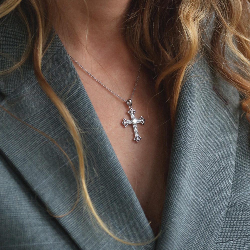 The Sanctum Necklace - Rush. Rush. Silver