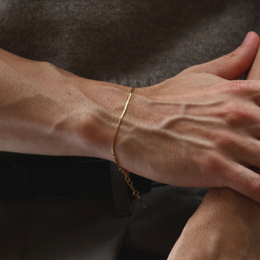 Rush wire gold chain bracelet men women trendy popular sleek bracelet